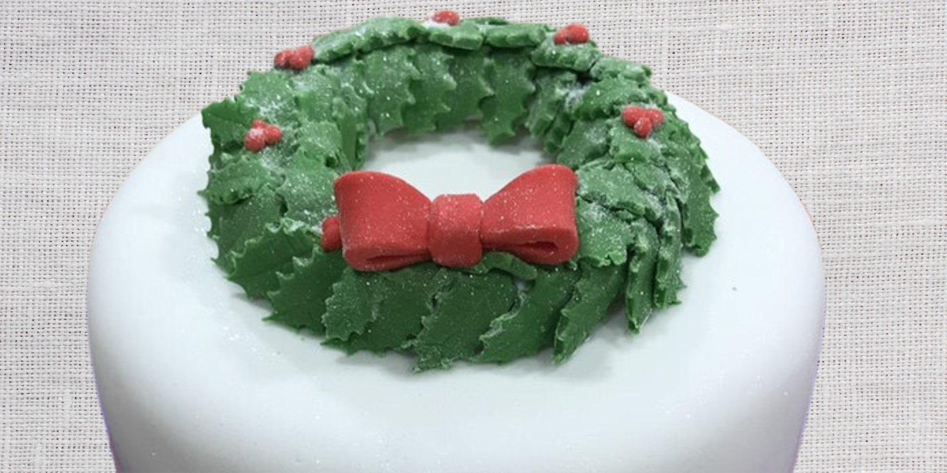 Cake Tin Christmas Cake Decoration The Old Bell Hotel