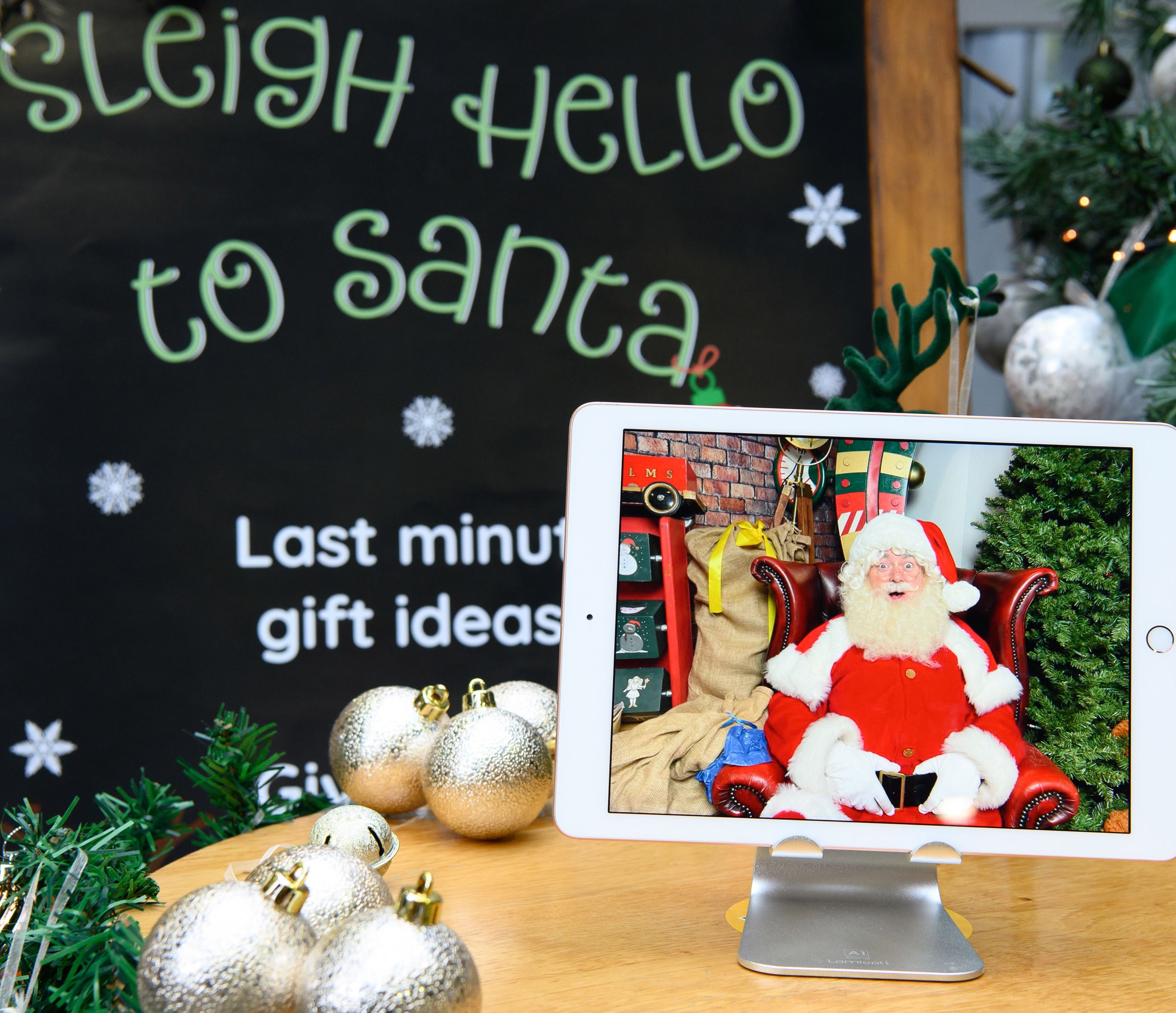 FaceTime To Santa Welcome Break Christmas Campaign